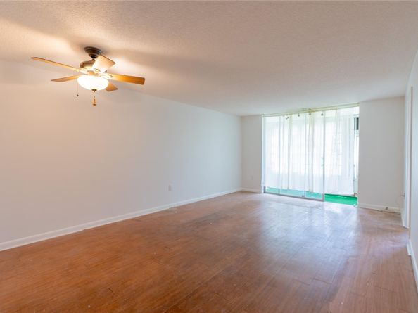 2711 N Pine Island Rd 112, Sunrise FL 33322