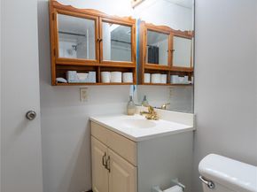 2711 N Pine Island Rd 112, Sunrise FL 33322