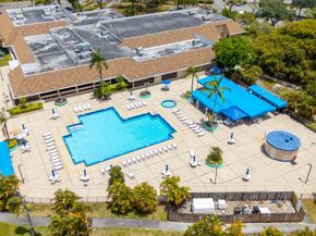 2711 N Pine Island Rd 112, Sunrise FL 33322