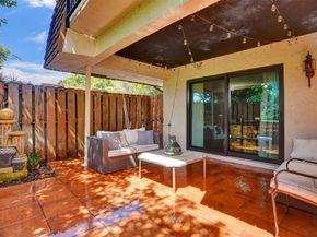 2070 SW 90th Ave C14, Davie FL 33324