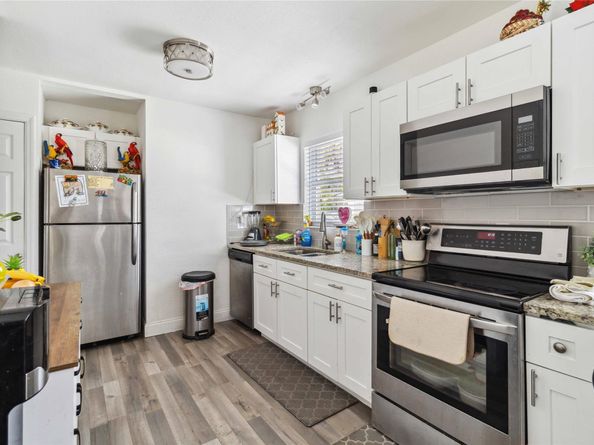 501 S E St, Lake Worth Beach FL 33460