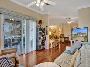 8580 SW 18 St, Davie FL 33324