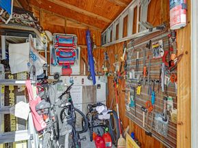 8580 SW 18 St, Davie FL 33324