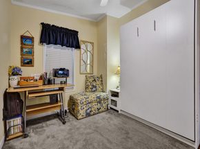 8580 SW 18 St, Davie FL 33324