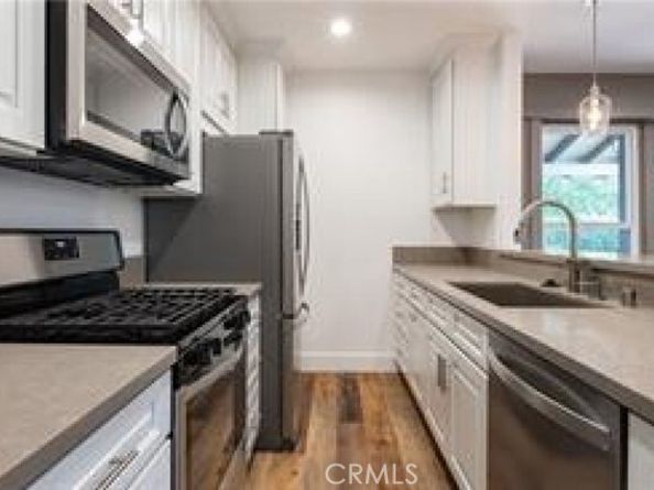 233 N Sparks Street, Burbank CA 91506