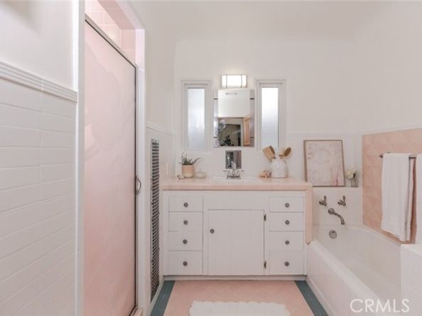 233 N Sparks Street, Burbank CA 91506