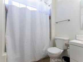 10894 Olinda Street 109, Sun Valley (los Angeles) CA 91352