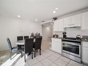7848 Forsythe Street, Sunland (los Angeles) CA 91040