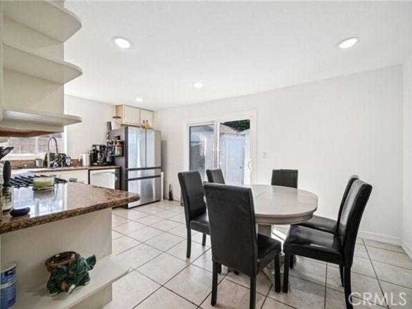 7848 Forsythe Street, Sunland (los Angeles) CA 91040