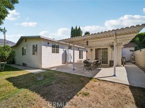 7848 Forsythe Street, Sunland (los Angeles) CA 91040