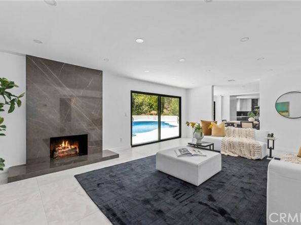 20101 Greenbriar Drive, Tarzana (los Angeles) CA 91356