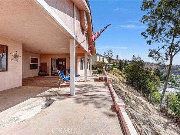 8530 Vine Valley, Sun Valley (los Angeles) CA 91352