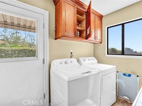 8530 Vine Valley, Sun Valley (los Angeles) CA 91352