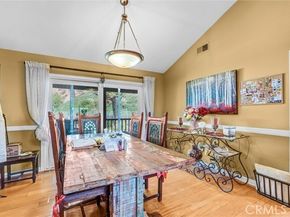 8530 Vine Valley, Sun Valley (los Angeles) CA 91352