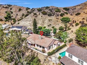 8530 Vine Valley, Sun Valley (los Angeles) CA 91352