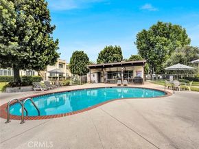 11813 Runnymede Street 44, North Hollywood (los Angeles) CA 91605