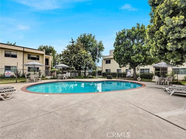 11813 Runnymede Street 44, North Hollywood (los Angeles) CA 91605