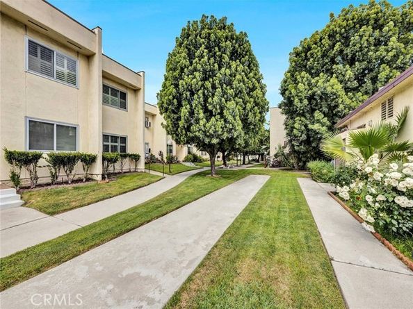 11813 Runnymede Street 44, North Hollywood (los Angeles) CA 91605