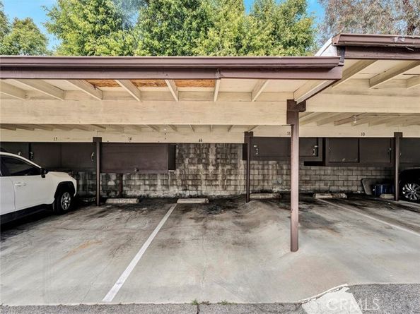 11813 Runnymede Street 44, North Hollywood (los Angeles) CA 91605