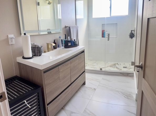 6416 Kenwater, West Hills (los Angeles) CA 91307