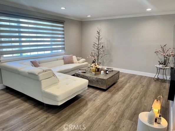 6416 Kenwater, West Hills (los Angeles) CA 91307