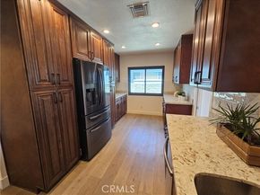 17037 Covello Street, Van Nuys (los Angeles) CA 91406