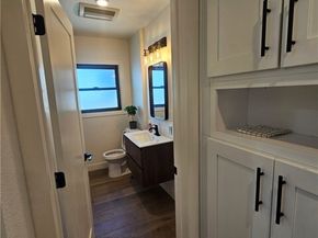 17037 Covello Street, Van Nuys (los Angeles) CA 91406