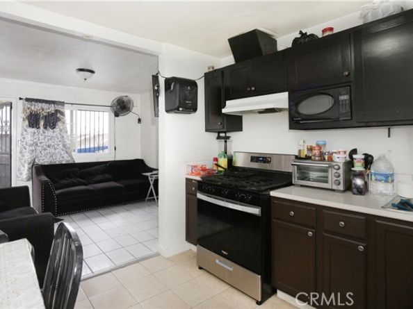 6504 S Central Avenue, Los Angeles CA 90001