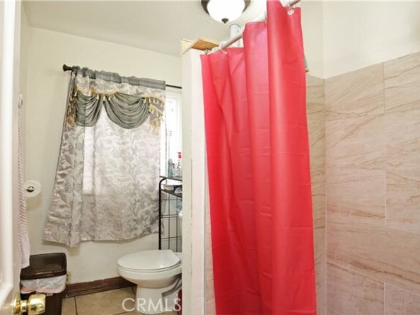 6504 S Central Avenue, Los Angeles CA 90001