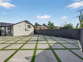 11113 S Budlong Avenue, Los Angeles CA 90044