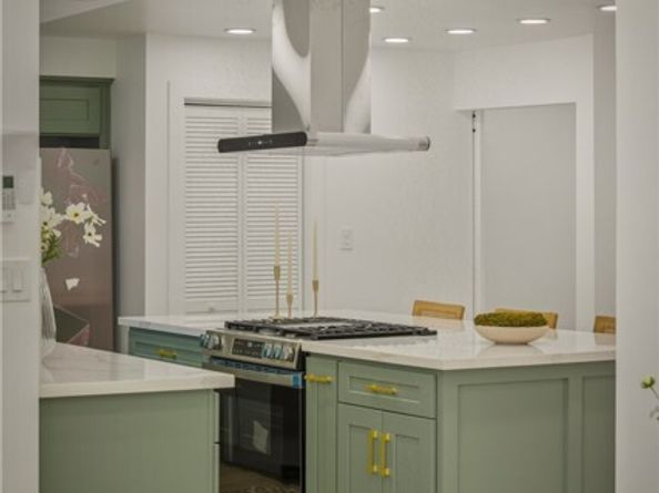 6150 Strickland Avenue, Highland Park (los Angeles) CA 90042