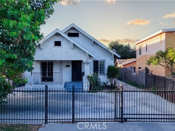 433 W 55th, Los Angeles CA 90037