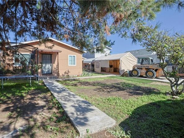 4144 Delta Street, San Diego CA 92113