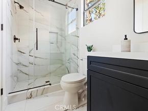 1029 N Staley Lane, Highland Park (los Angeles) CA 90042