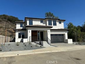 1029 N Staley Lane, Highland Park (los Angeles) CA 90042