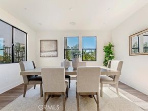1029 N Staley Lane, Highland Park (los Angeles) CA 90042