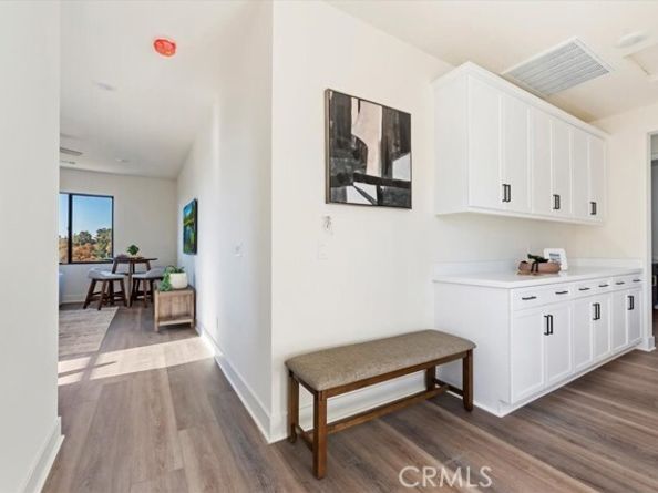 1029 N Staley Lane, Highland Park (los Angeles) CA 90042