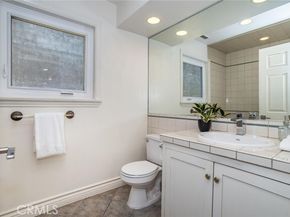 10210 La Canada, Burbank CA 91040