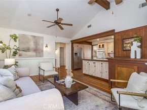 10210 La Canada, Burbank CA 91040