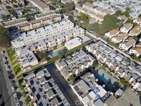 15035 Nordhoff Street 112, North Hills (los Angeles) CA 91343