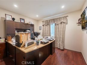 20138 Elkwood Street, Winnetka (los Angeles) CA 91306