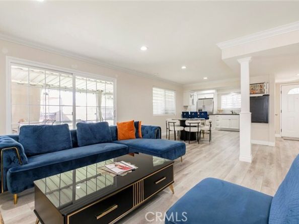 8673 Herrick Avenue, Sun Valley (los Angeles) CA 91352