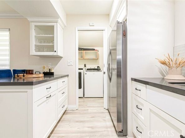 8673 Herrick Avenue, Sun Valley (los Angeles) CA 91352