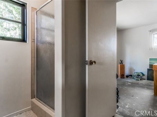 15929 Sunburst Street, North Hills (los Angeles) CA 91343