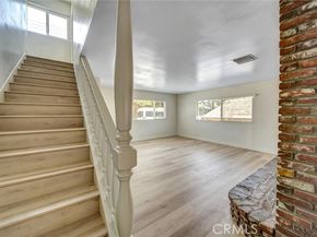 8217 Grove Street, Sunland (los Angeles) CA 91040