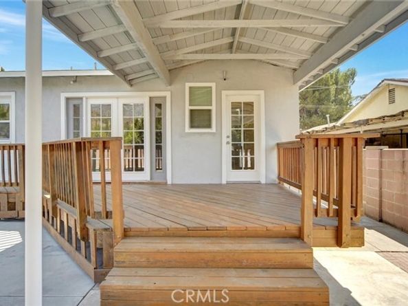 8217 Grove Street, Sunland (los Angeles) CA 91040