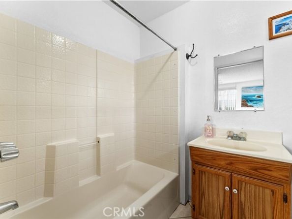 1112 Island Avenue, Wilmington (los Angeles) CA 90744