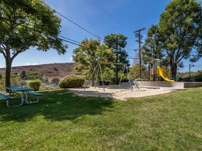 4750 Templeton Street 1211, Los Angeles CA 90032