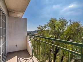 4750 Templeton Street 1211, Los Angeles CA 90032