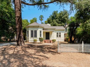 1200 Pasadena Avenue